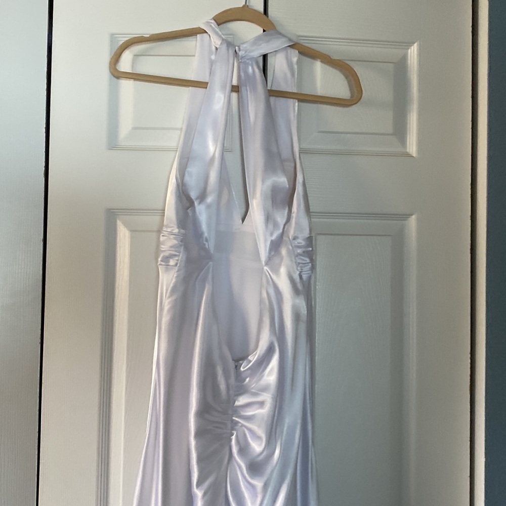 Davids Bridal silky Wedding Gown new - Picture 6 of 10
